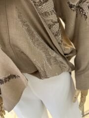 Nakis ve Payet Detayli Dogal Dokulu Keten Tunik