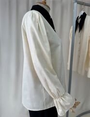 Siyah Cift Yaka Detayli Isiltili Tasli Gomlek