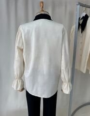 Siyah Cift Yaka Detayli Isiltili Tasli Gomlek