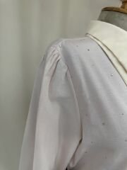 Ekru Cift Yaka Detayli Isiltili Tasli Gomlek