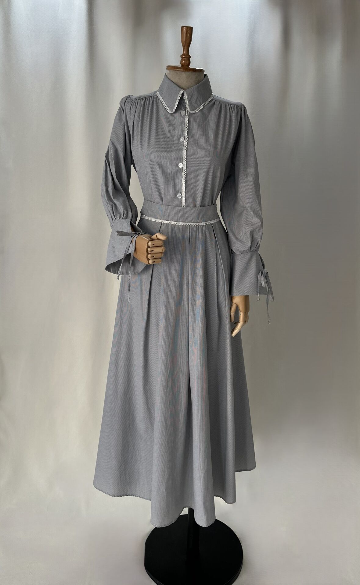 Ince Soft Cizgili Gomlek & Uzun Etek Takim